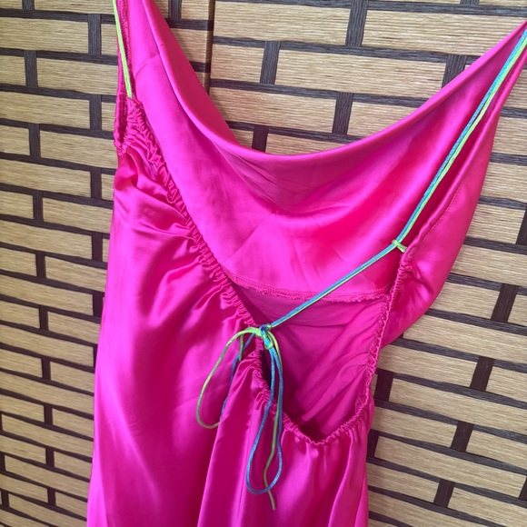 White Fox Pink Coming In Hot Mini Dress Size Small - Picture 7 of 11